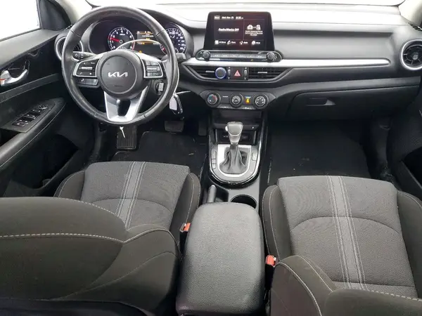 3KPF34AD9PE602049 2023 KIA FORTE - Image 8