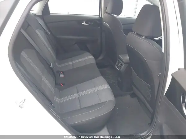 3KPF34AD9PE635701 2023 KIA FORTE - Image 8