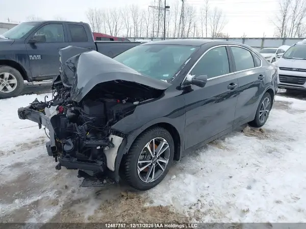 3KPF34AD9RE775072 2024 KIA FORTE - Image 2