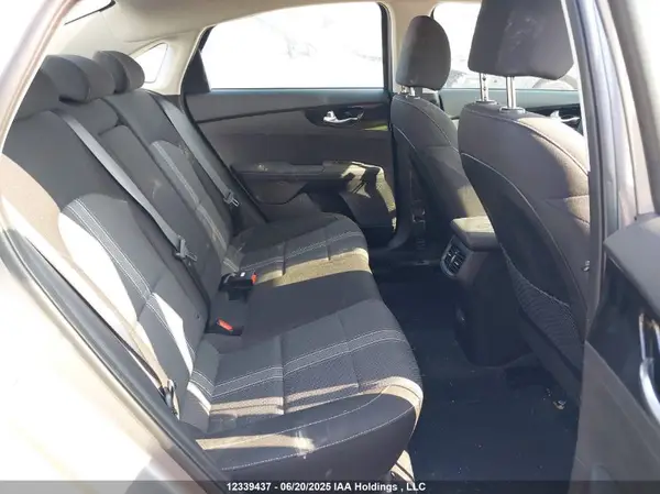 3KPF34AD9RE835061 2024 KIA FORTE - Image 8