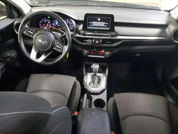 3KPF34ADXKE012242 2019 KIA FORTE - Image 8