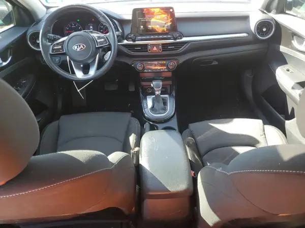 3KPF34ADXKE012421 2019 KIA FORTE - Image 8