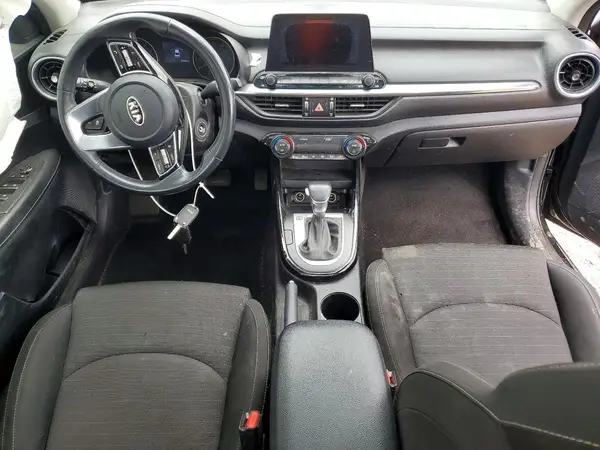 3KPF34ADXKE014136 2019 KIA FORTE - Image 8