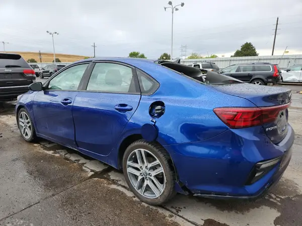 3KPF34ADXKE015478 2019 KIA FORTE - Image 2