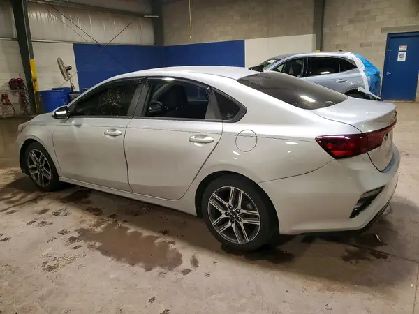 3KPF34ADXKE016436 2019 KIA FORTE - Image 2