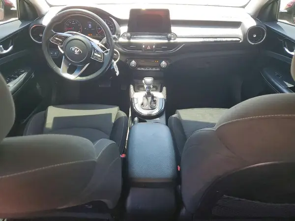 3KPF34ADXKE016565 2019 KIA FORTE - Image 8