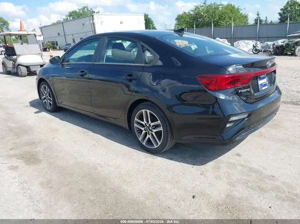 3KPF34ADXKE023368 2019 KIA FORTE - Image 2