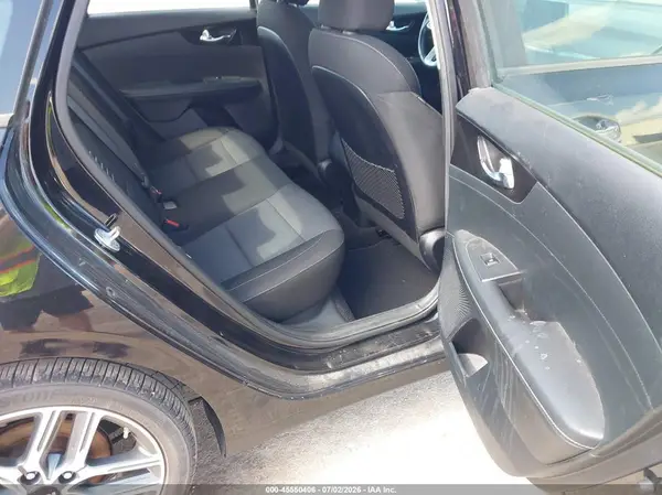 3KPF34ADXKE023368 2019 KIA FORTE - Image 8