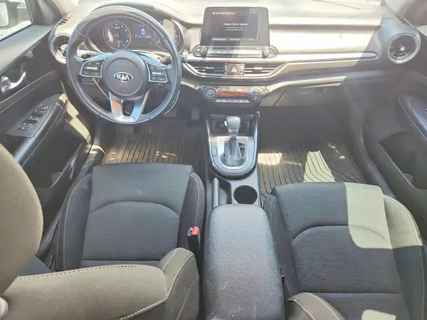 3KPF34ADXKE056645 2019 KIA FORTE - Image 8