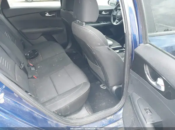 3KPF34ADXKE087619 2019 KIA FORTE - Image 8