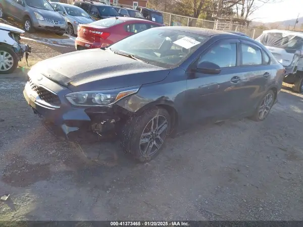 3KPF34ADXKE114253 2019 KIA FORTE - Image 2