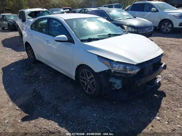 3KPF34ADXKE120523 2019 KIA FORTE - Image 1