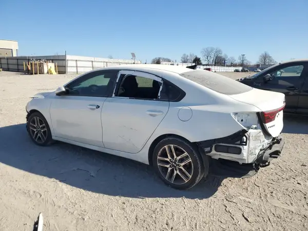 3KPF34ADXKE131215 2019 KIA FORTE - Image 2