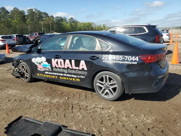 3KPF34ADXKE134115 2019 KIA FORTE - Image 2