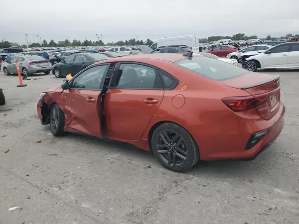3KPF34ADXME268562 2021 KIA FORTE - Image 2