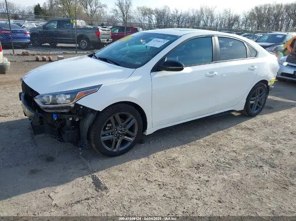 3KPF34ADXME279657 2021 KIA FORTE - Image 2