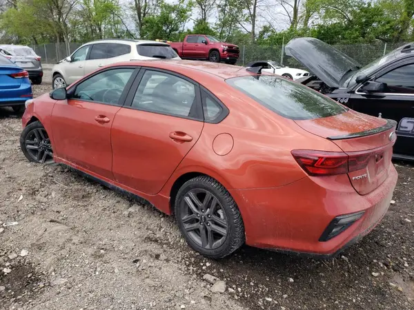 3KPF34ADXME281232 2021 KIA FORTE - Image 2