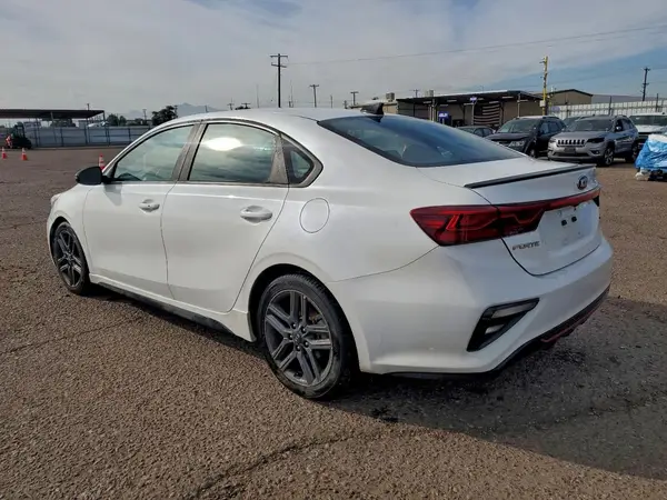 3KPF34ADXME285135 2021 KIA FORTE - Image 2