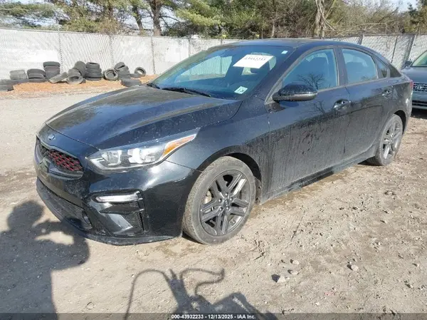 3KPF34ADXME306257 2021 KIA FORTE - Image 2