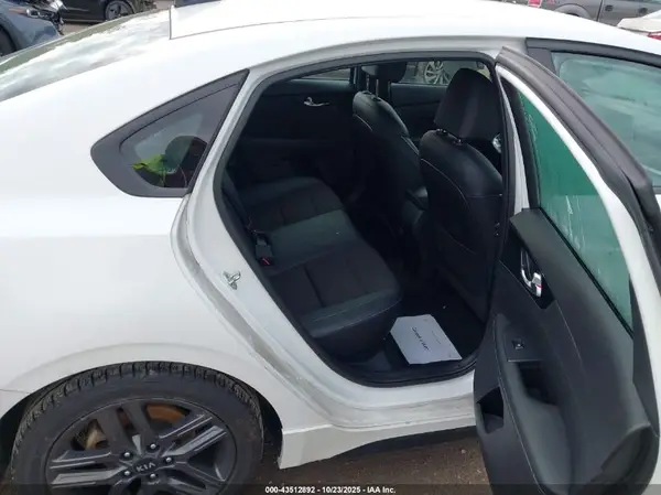 3KPF34ADXME310471 2021 KIA FORTE - Image 8