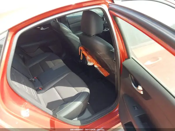 3KPF34ADXME310986 2021 KIA FORTE - Image 8