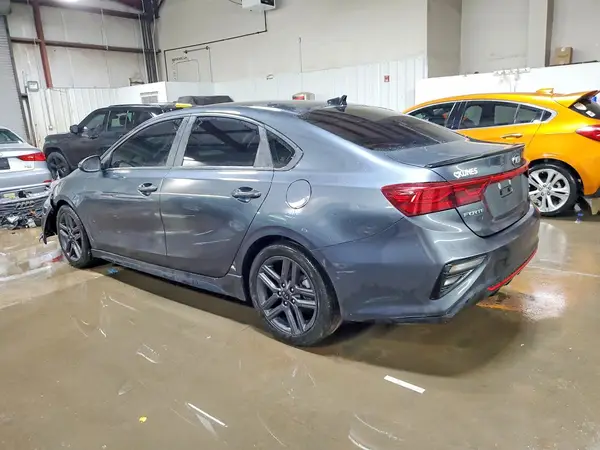 3KPF34ADXME315962 2021 KIA FORTE - Image 2