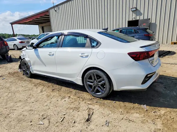 3KPF34ADXME341297 2021 KIA FORTE - Image 2