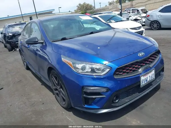 3KPF34ADXME350744 2021 KIA FORTE - Image 1