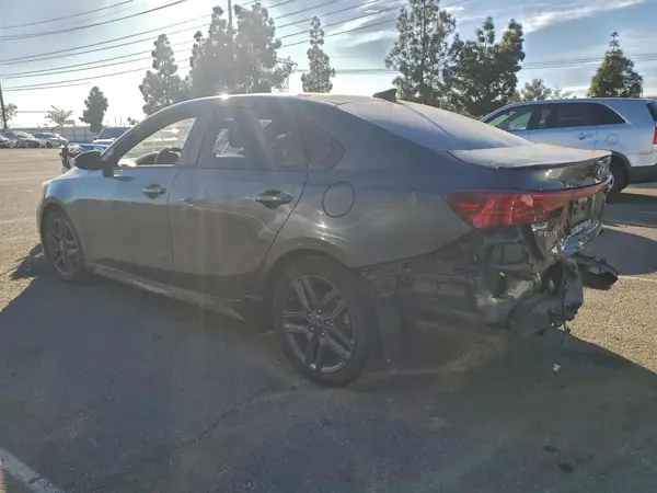 3KPF34ADXME383081 2021 KIA FORTE - Image 2
