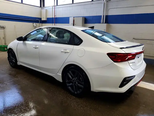 3KPF34ADXME383775 2021 KIA FORTE - Image 2