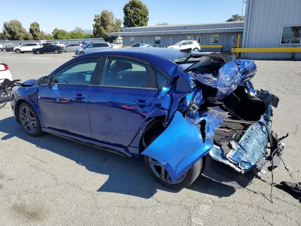 3KPF34ADXME392105 2021 KIA FORTE - Image 2