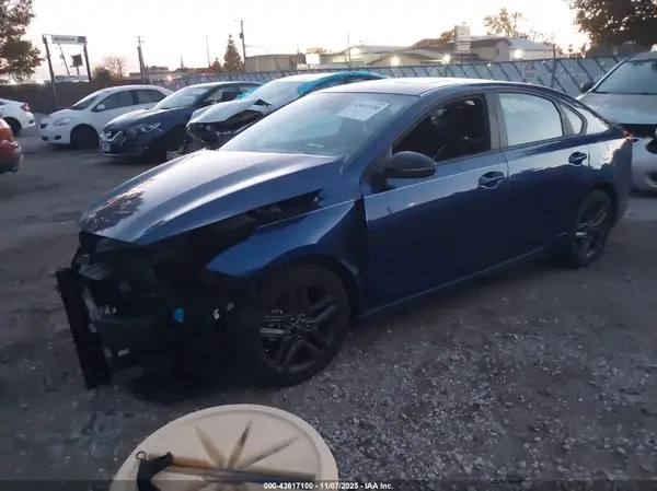 3KPF34ADXME397336 2021 KIA FORTE - Image 2