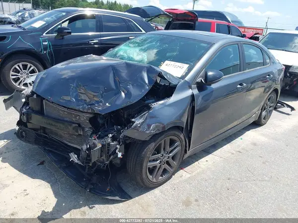 3KPF34ADXME404141 2021 KIA FORTE - Image 2