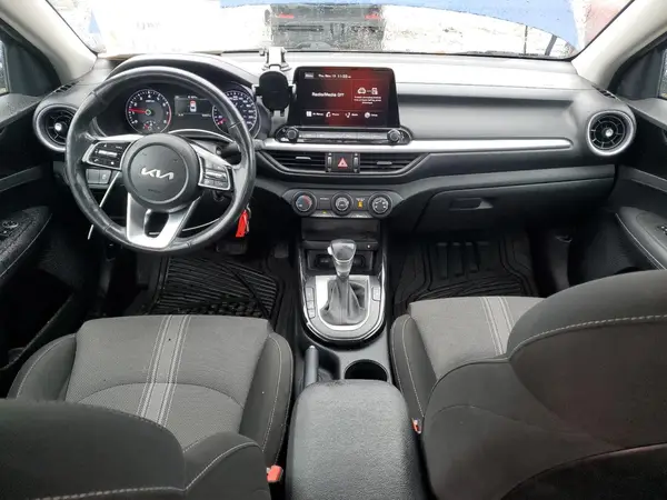 3KPF34ADXNE478273 2022 KIA FORTE - Image 8