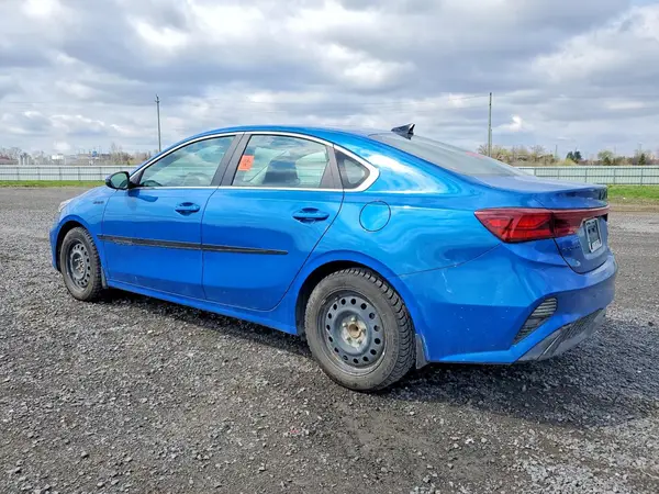 3KPF34ADXNE535989 2022 KIA FORTE - Image 2