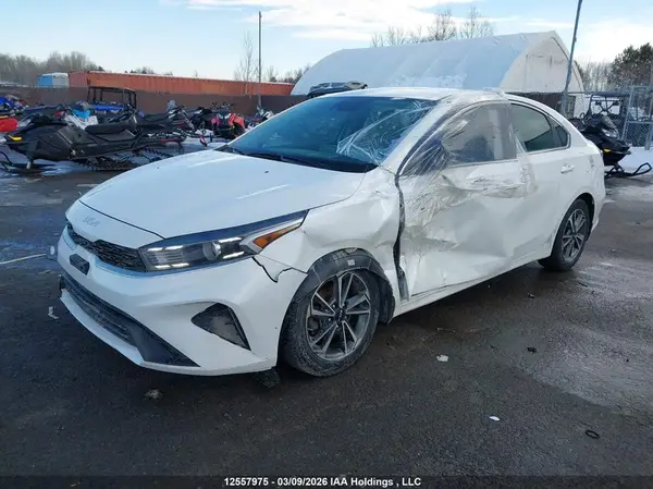3KPF34ADXPE577629 2023 KIA FORTE - Image 2