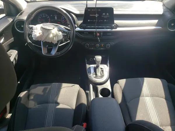 3KPF34ADXPE594351 2023 KIA FORTE - Image 8