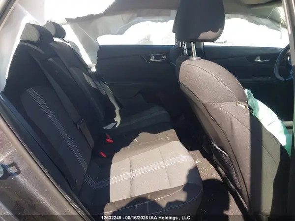 3KPF34ADXPE614209 2023 KIA FORTE - Image 8