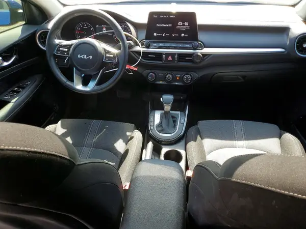 3KPF34ADXRE786338 2024 KIA FORTE - Image 8
