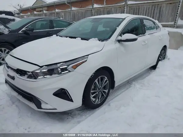 3KPF34ADXRE799932 2024 KIA FORTE - Image 2