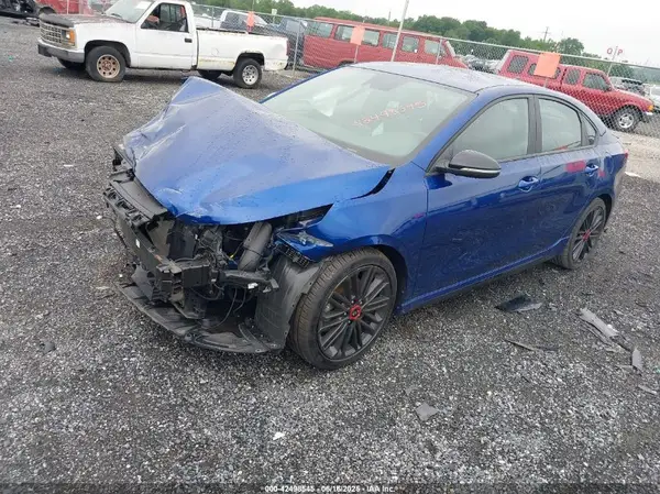 3KPF44AC0LE215338 2020 KIA FORTE - Image 2