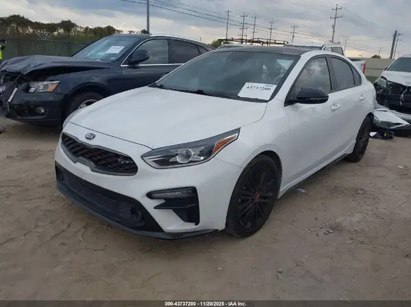 3KPF44AC0ME401365 2021 KIA FORTE - Image 2