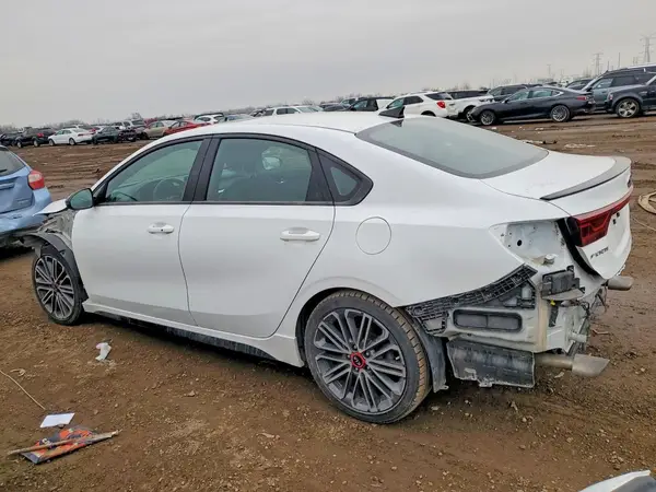 3KPF44AC0ME413175 2021 KIA FORTE - Image 2