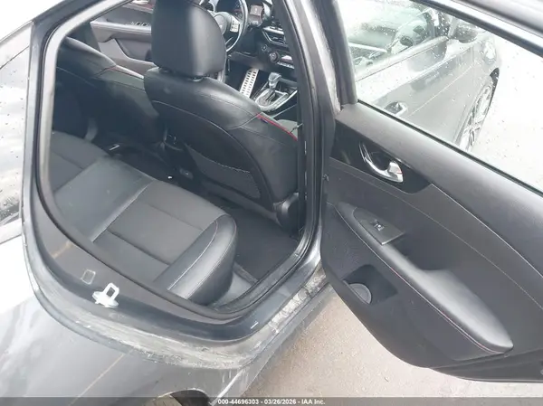 3KPF44AC0NE437395 2022 KIA FORTE - Image 8