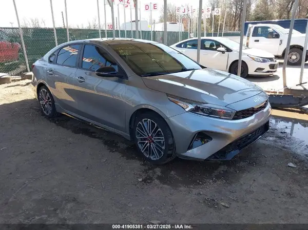 3KPF44AC0NE476973 2022 KIA FORTE - Image 1