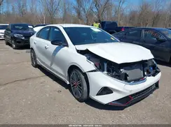 3KPF44AC0NE477220 2022 KIA FORTE