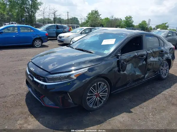 3KPF44AC0NE480330 2022 KIA FORTE - Image 2