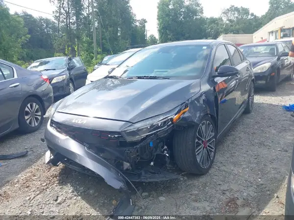 3KPF44AC0NE486161 2022 KIA FORTE - Image 2