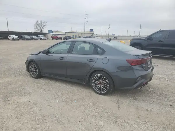 3KPF44AC0NE494566 2022 KIA FORTE - Image 2