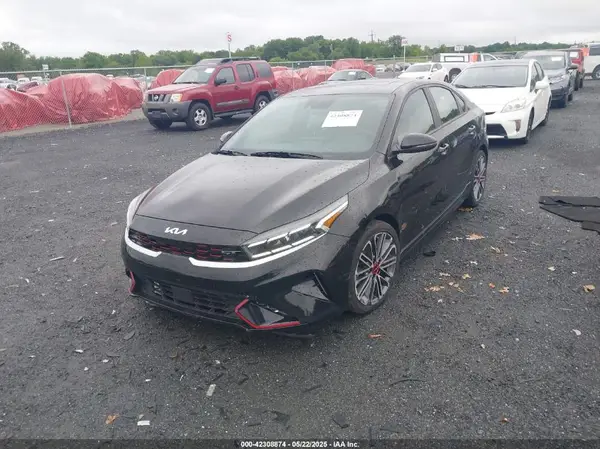 3KPF44AC0PE518867 2023 KIA FORTE - Image 2